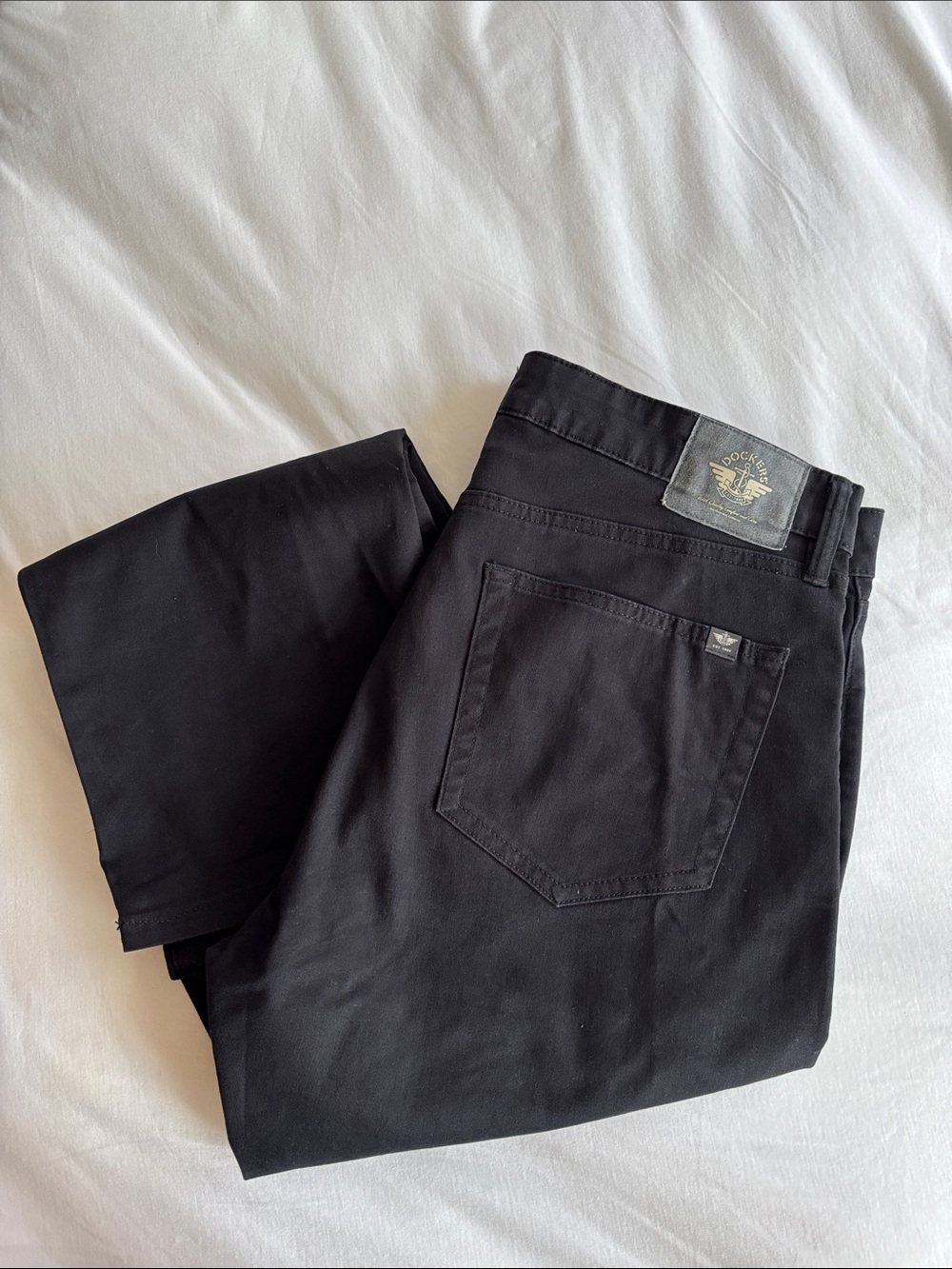 Dockers Men's All Seasons 5-Pocket Straight Fit Pant in Black